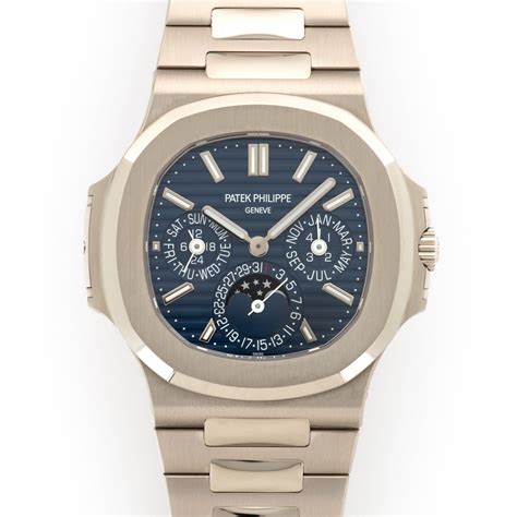 patek philippe nautilus 7201 1g-001 watch